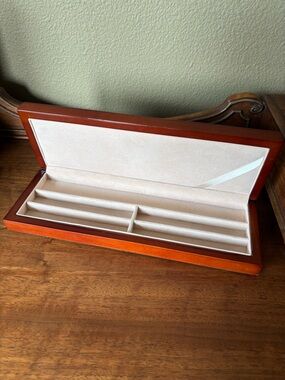Polished wood jewelry box gift box